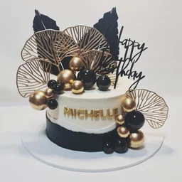 Midnight Gold Noir Cake