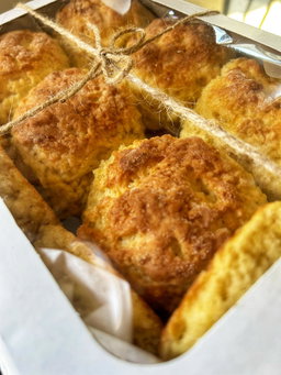 2 Liter Scones