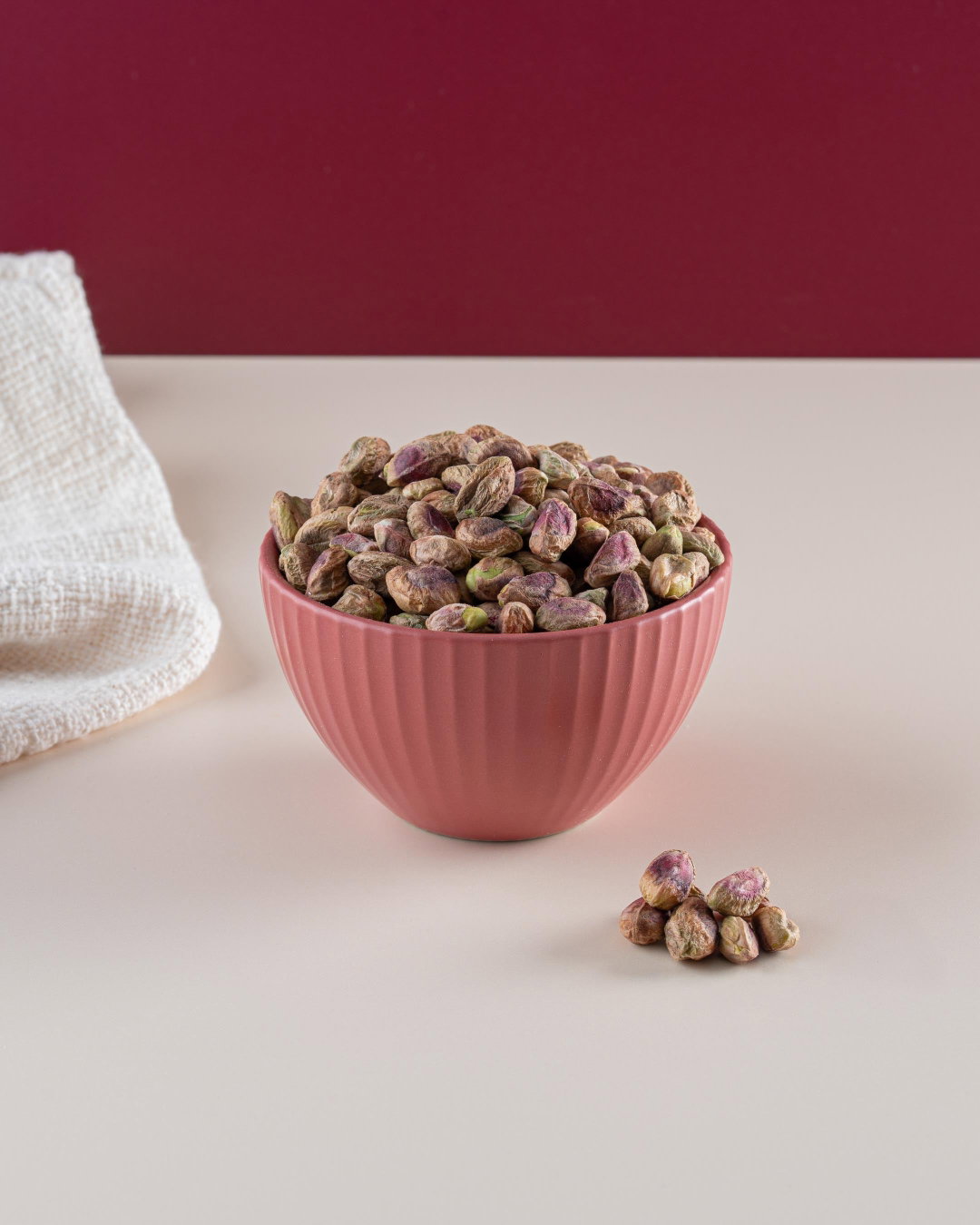 فستق نيّ (Raw Pistachio Iran Peeled)