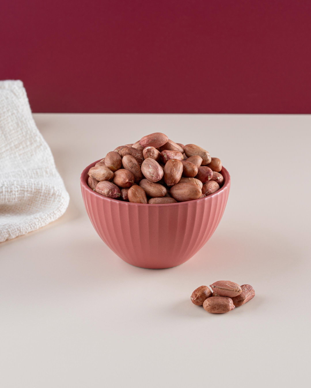 فول سوداني نيّ (Raw Peanut)