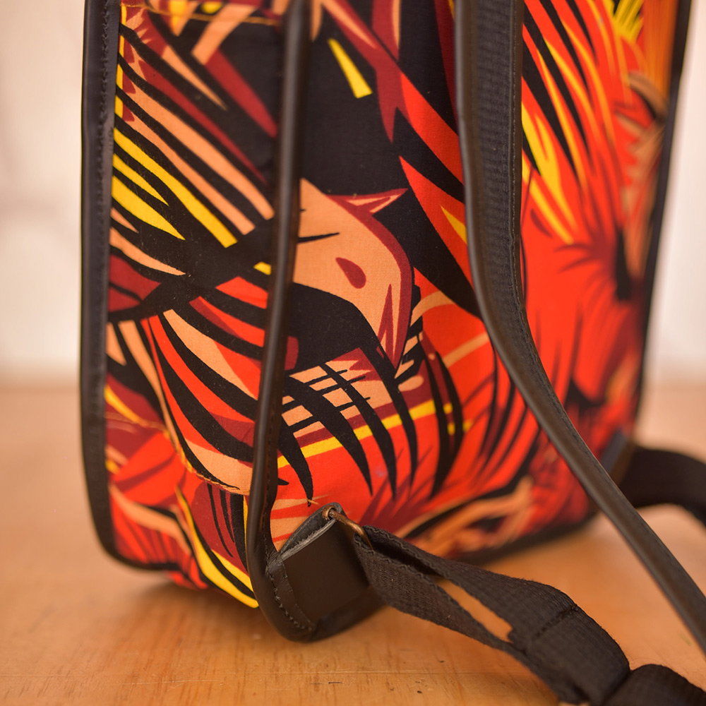 Dani midpack-Blackfire_2