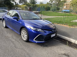 2022 Toyota Camry Hybrid 