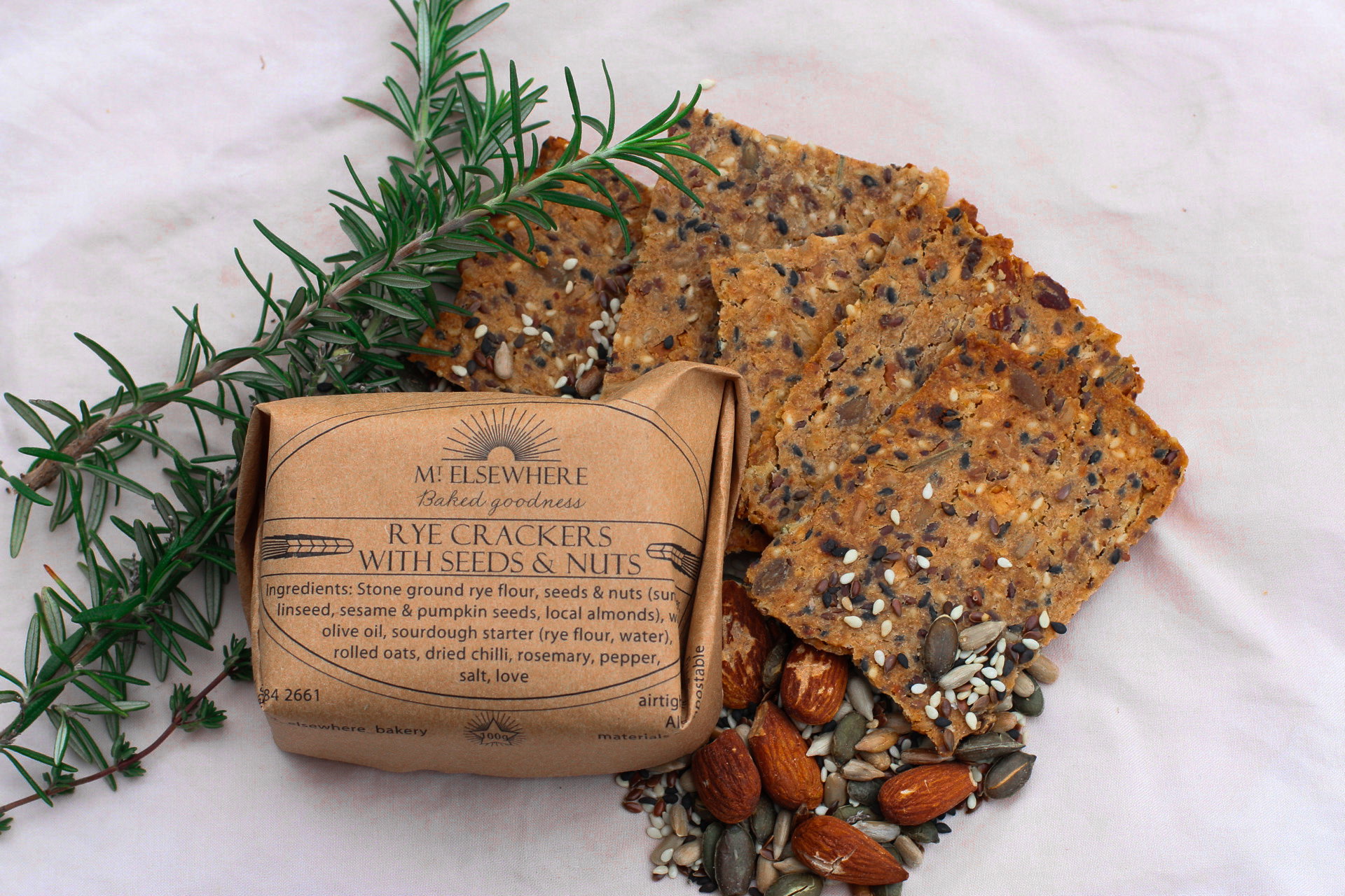Sourdough crackers, rye_0