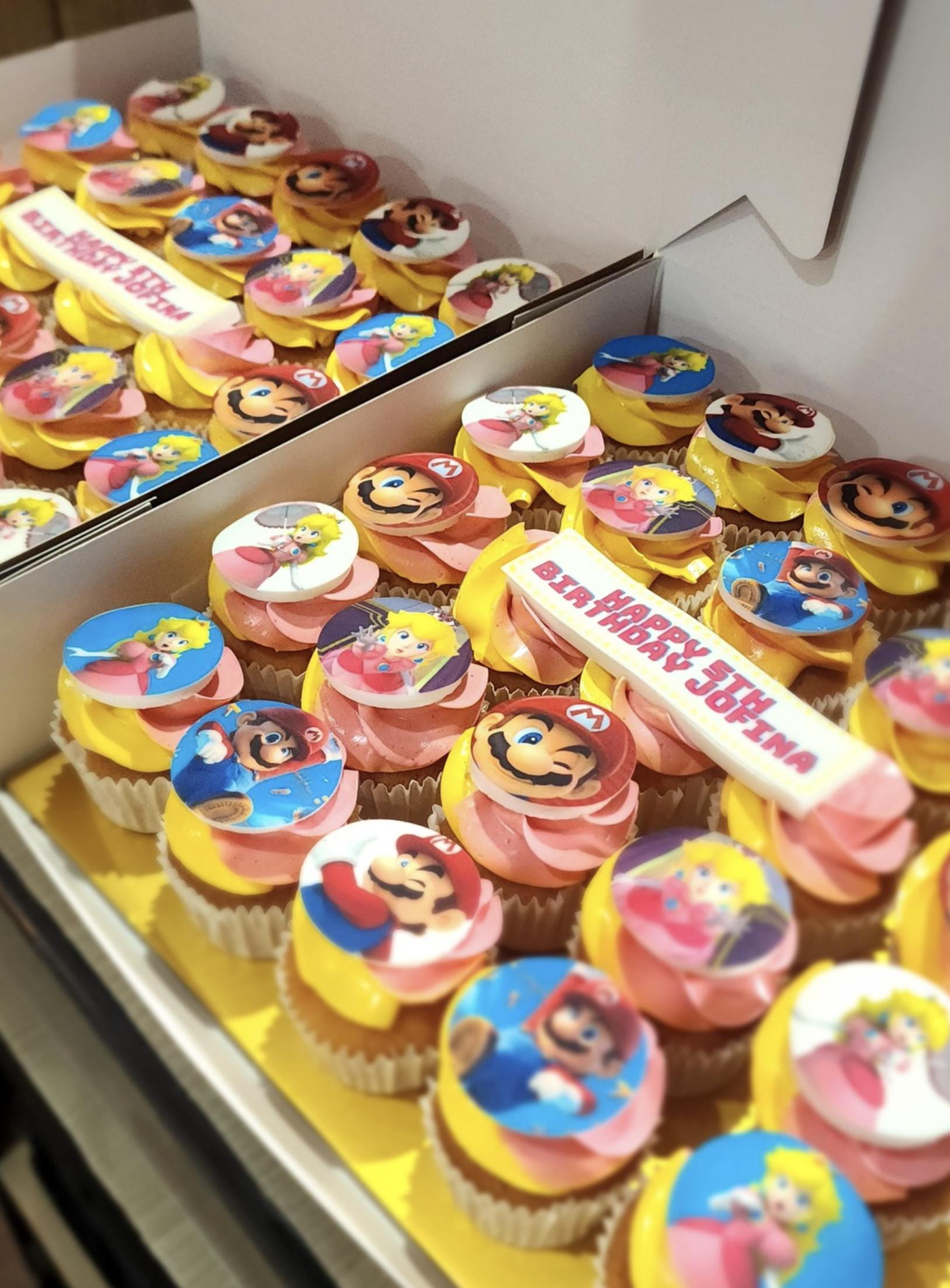 Themed Cuppies _0