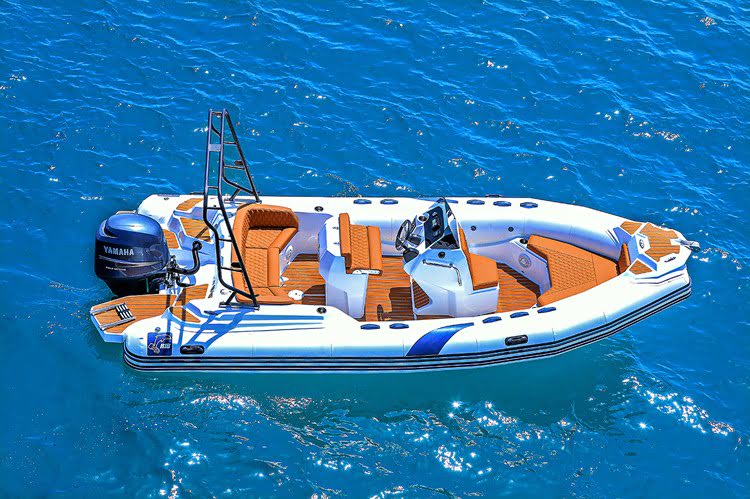 speed boat trip to orange bay