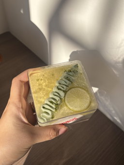 HONEY KEY LIME CHEESECAKE