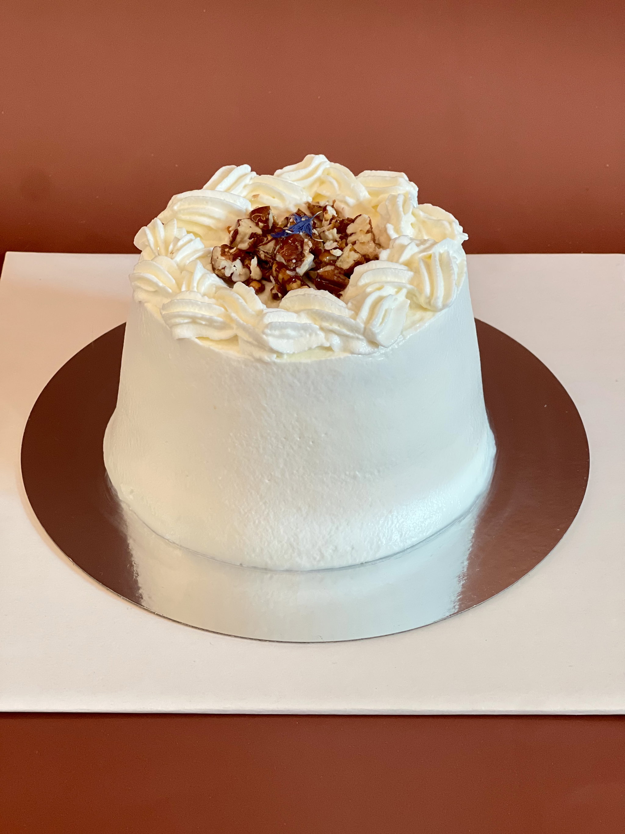 Caramelised Apple and Pecan Cake | 焦糖蘋果琥珀碧根果蛋糕_0