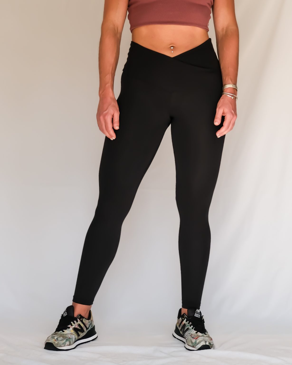 V-Cross Shape Legging 