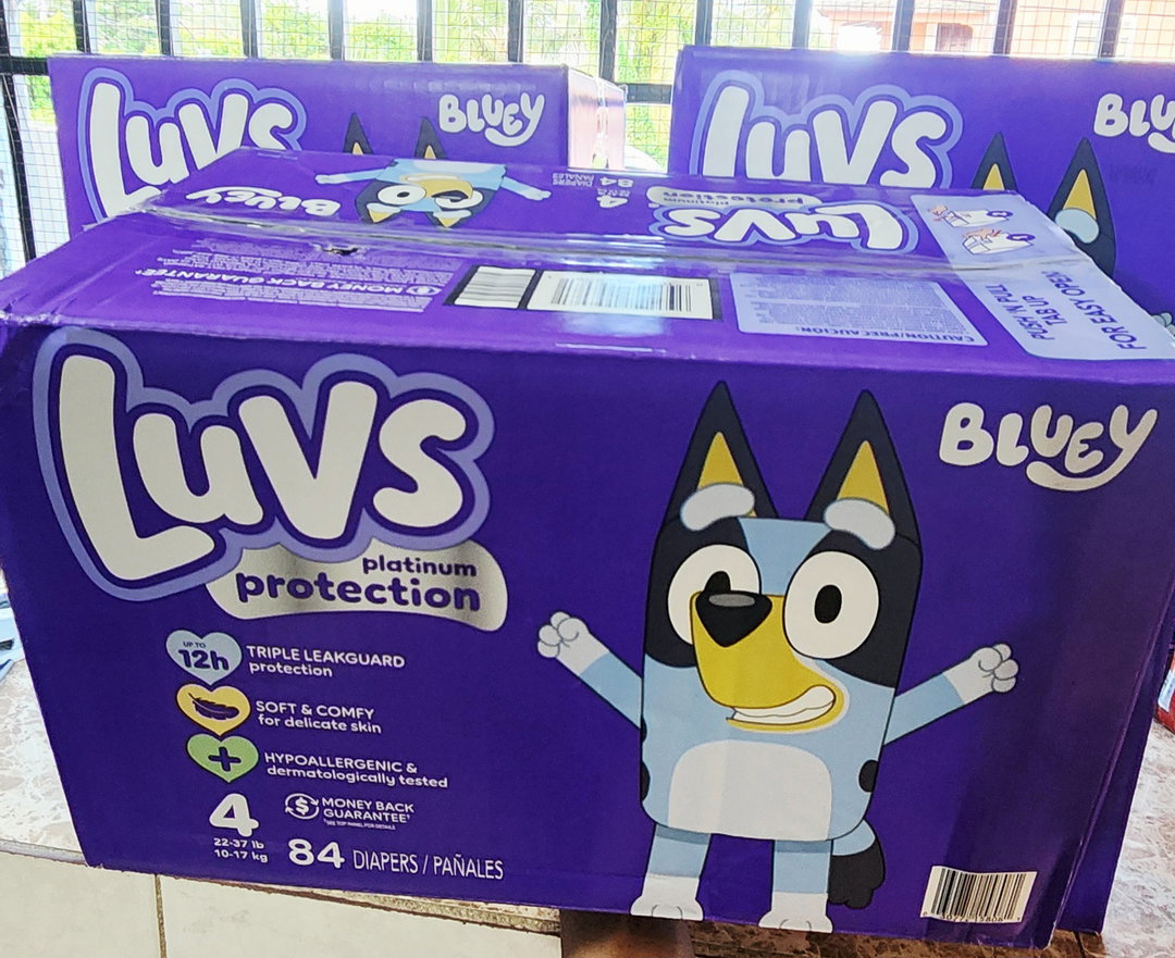 Luvs Platinum Protection Baby Diapers Size 4, 84 Count