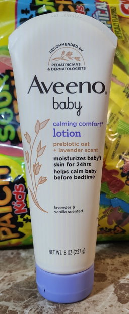 Aveeno baby calming comfort lotion with prebiotic oats+lavender scent 8 oz