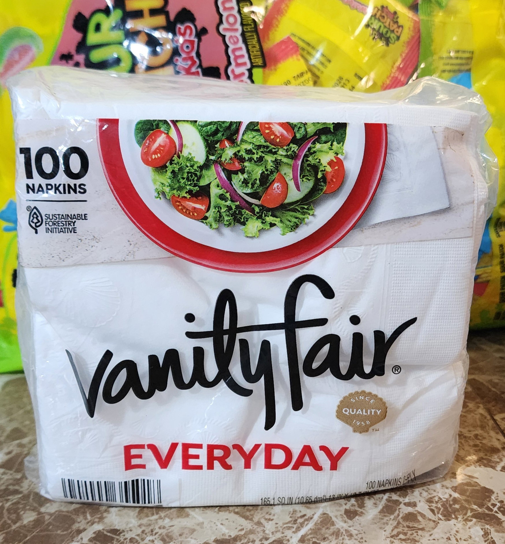 Vanity fair  everyday 100 count napkins _0