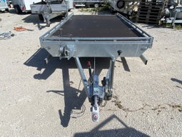 Remolque de plataforma Boro ATLAS 4,50 m × 2 m – 3500 kg