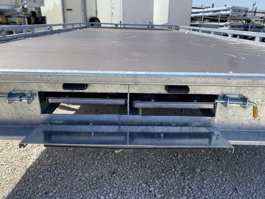 Remolque de plataforma Boro ATLAS 4,50 m × 2 m – 3500 kg_2
