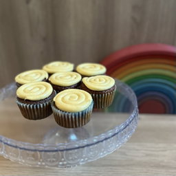 Gluten-Free Carrot and Almond Cupcakes (Healthy option!)