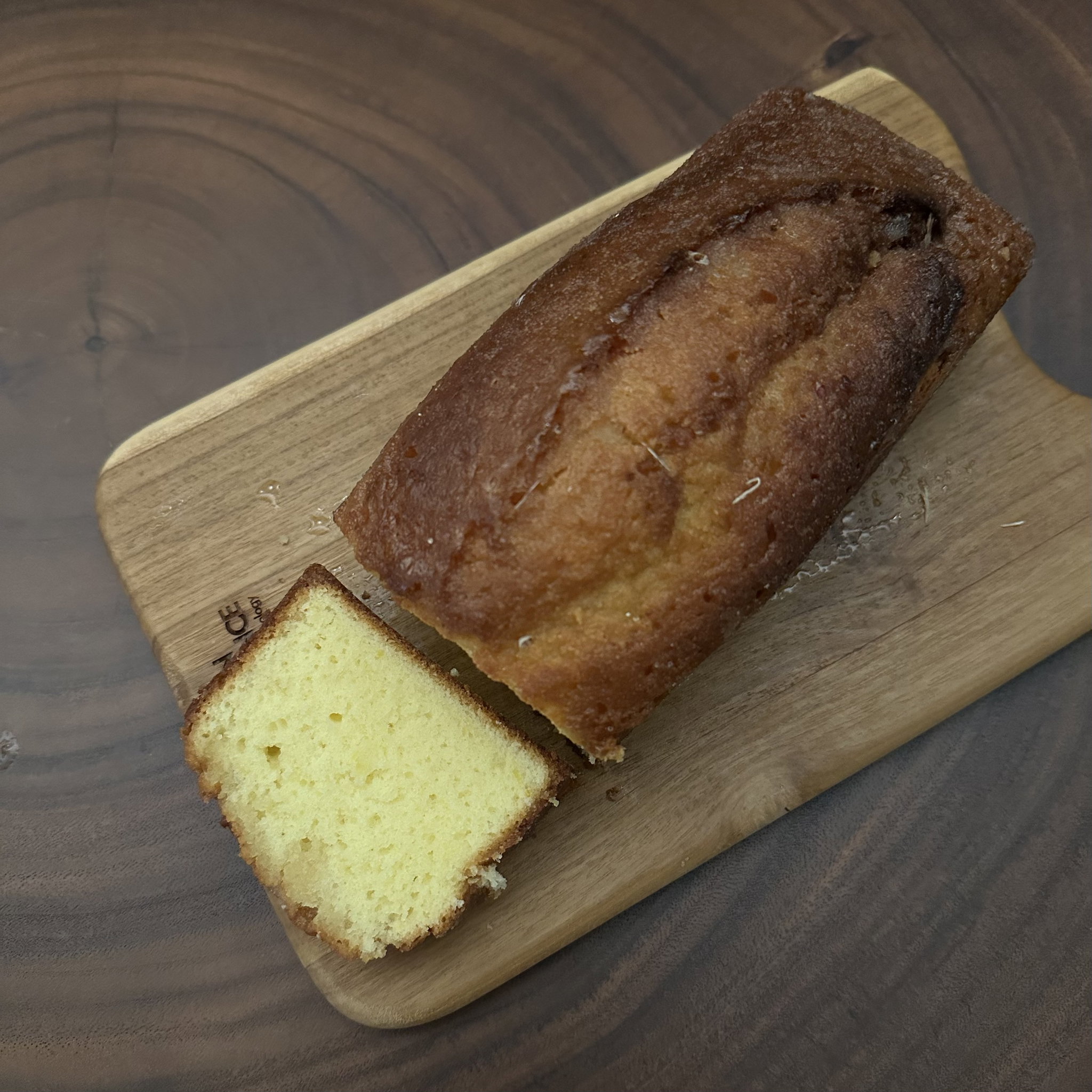 Lemon Drizzle Loaf (Signature item!)_0