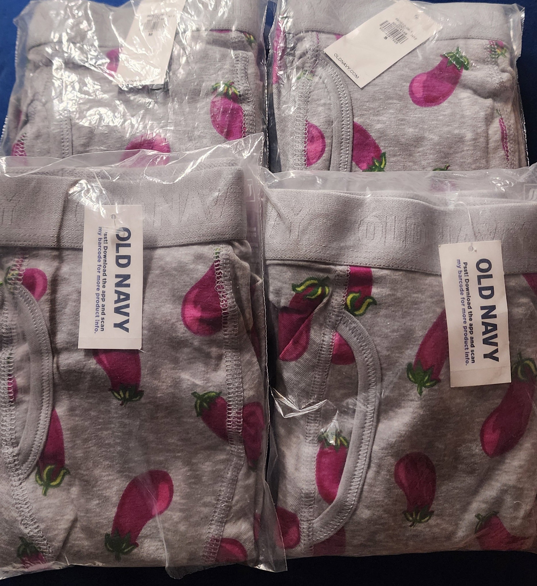 Old navy men boxer brief size small,medium, large _0