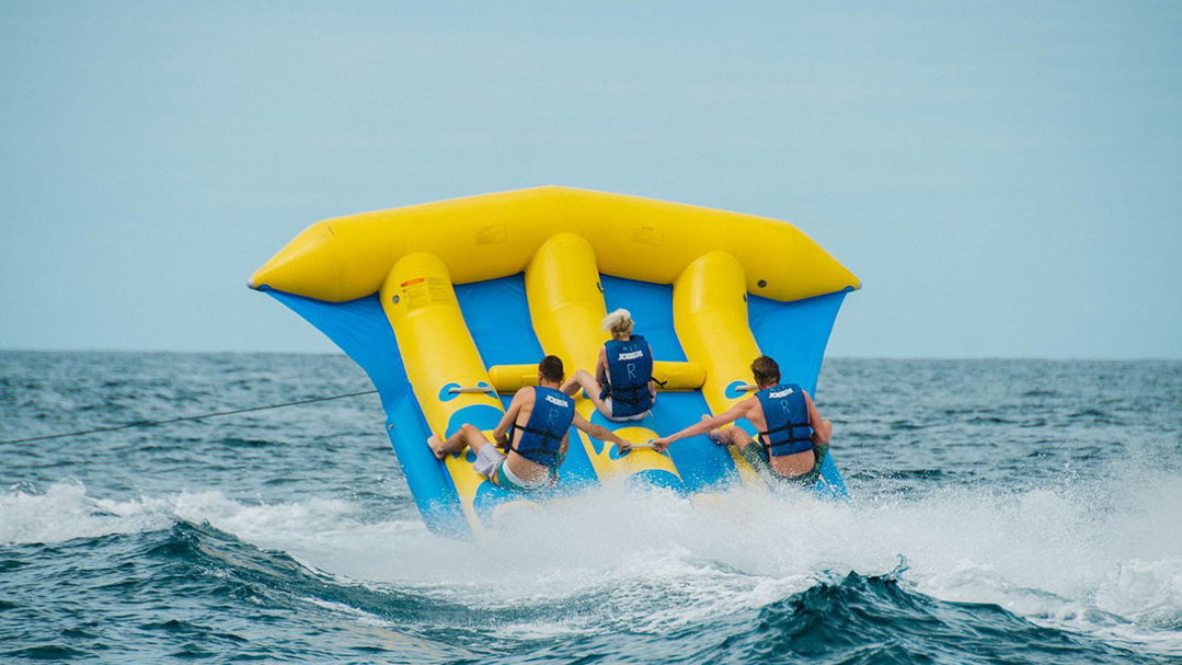 13.Flyfish Ride 
