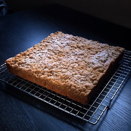 Apple Crumble (8-inch)