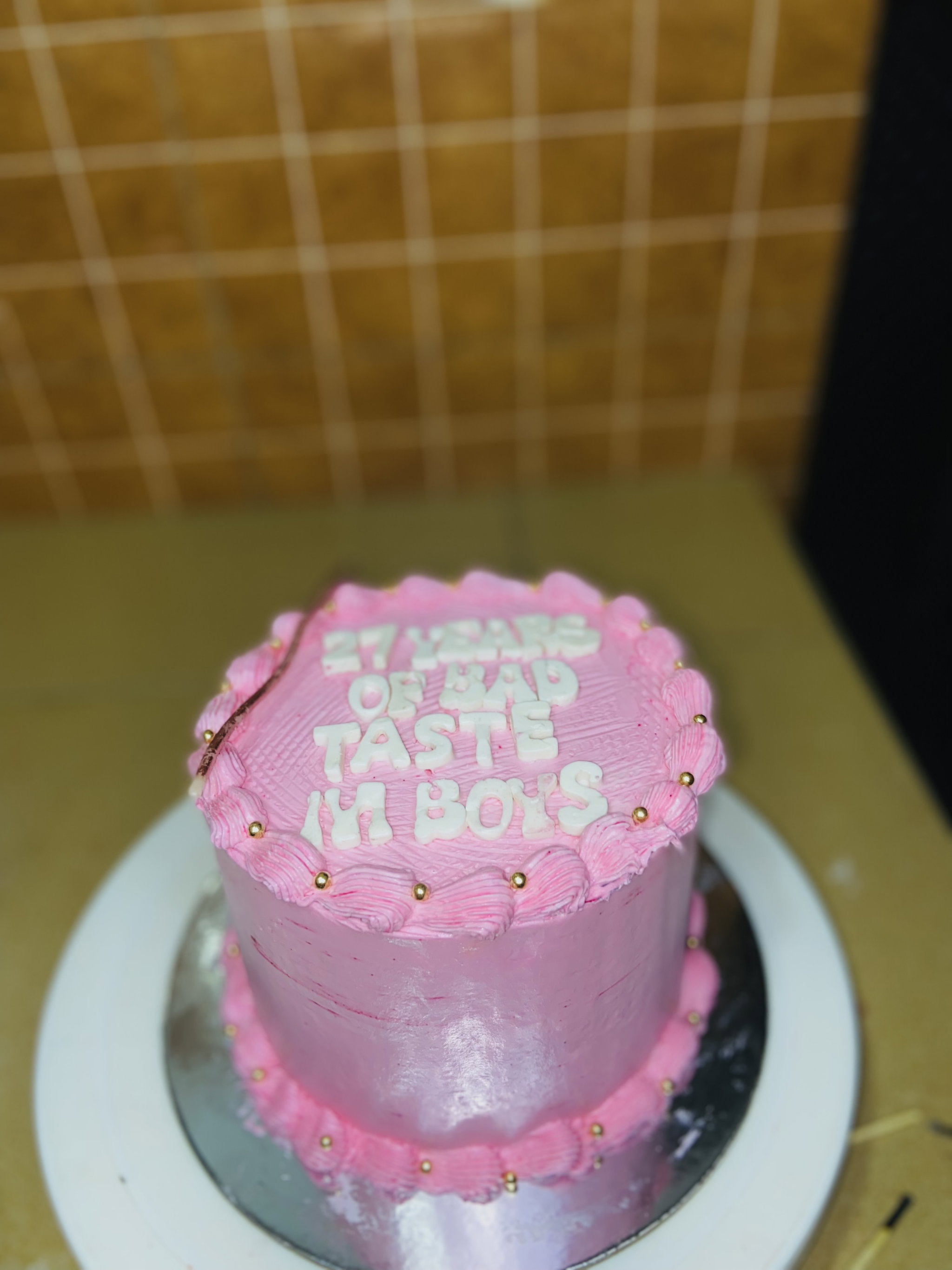 6 inch 2 layered cake_0