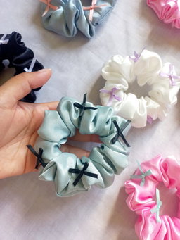 🌸 Coquette Scrunchies