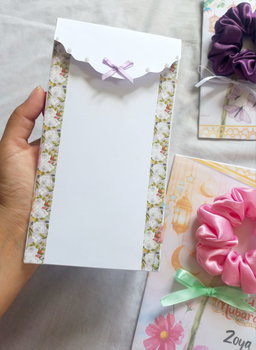 🌙 Eid Personalized Envelope – Scrunchie & Bow Edition 🌸