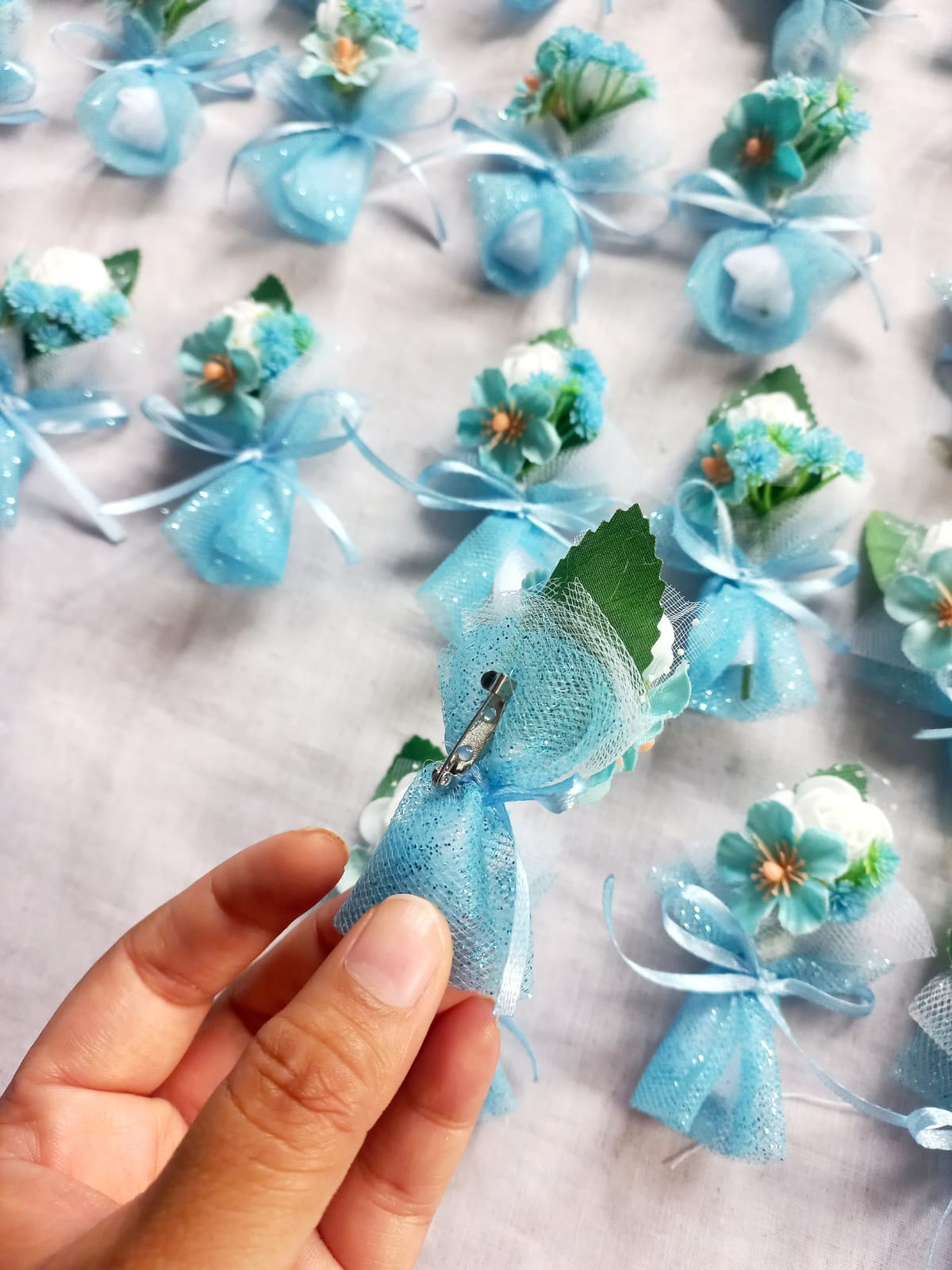 Floral Guest Pins – Mini Keepsake🌸_1