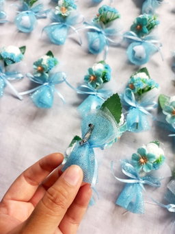 Floral Guest Pins – Mini Keepsake🌸