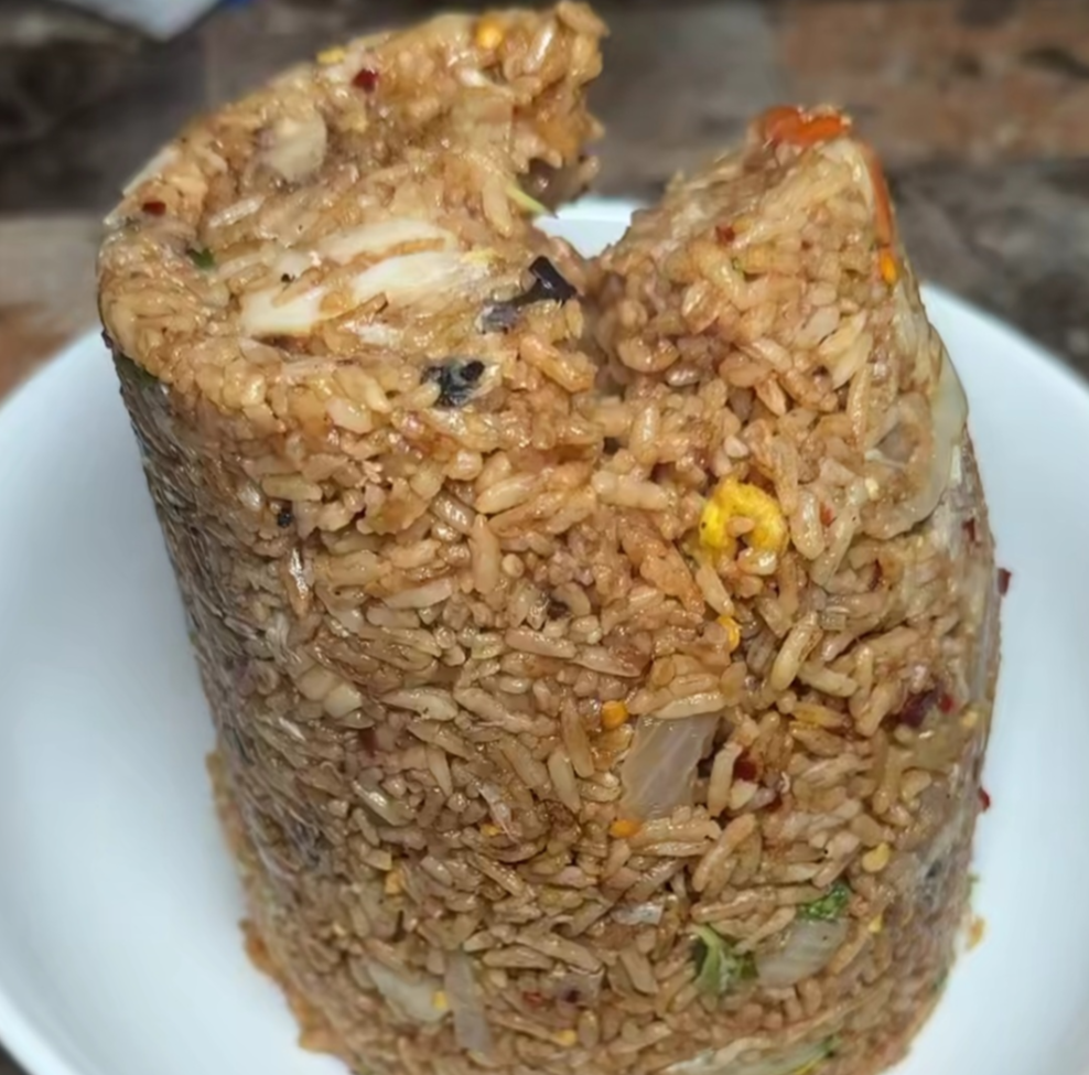  Pilau | Chips Diced Meat | Sauce _0