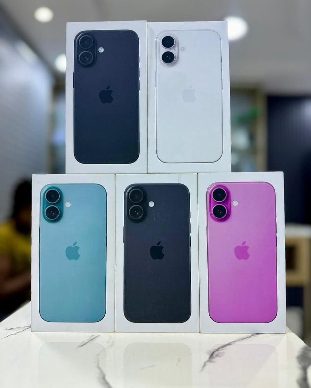 iPhone 16📱 