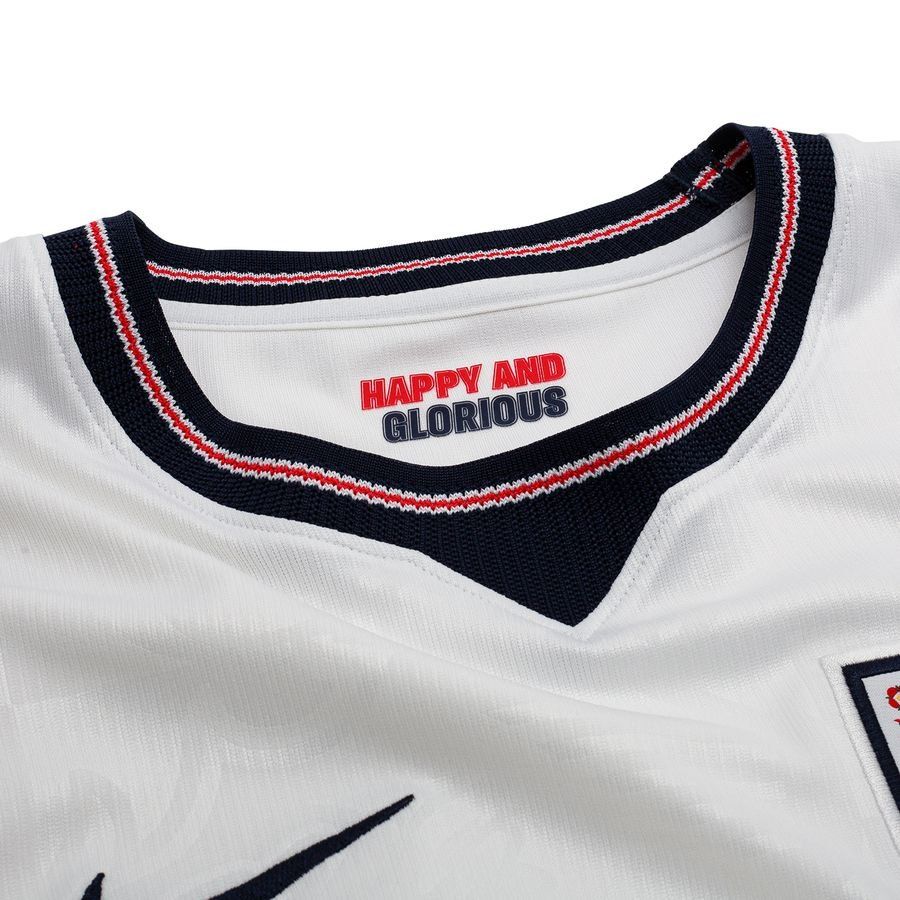 England NT Nike AEROFIT Kit 26_1