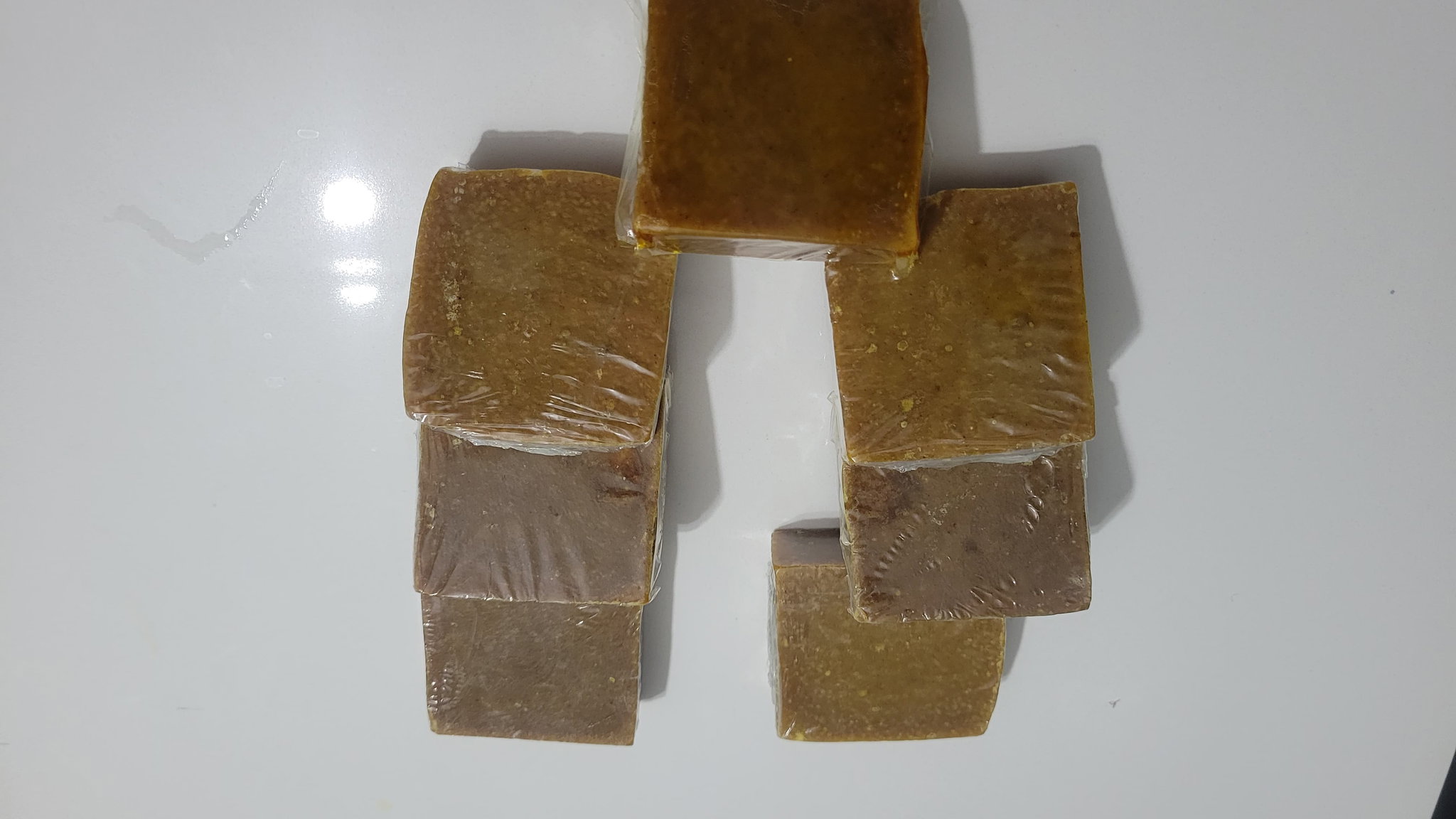 TUMERIC & KOJIC SOAP BAR_2