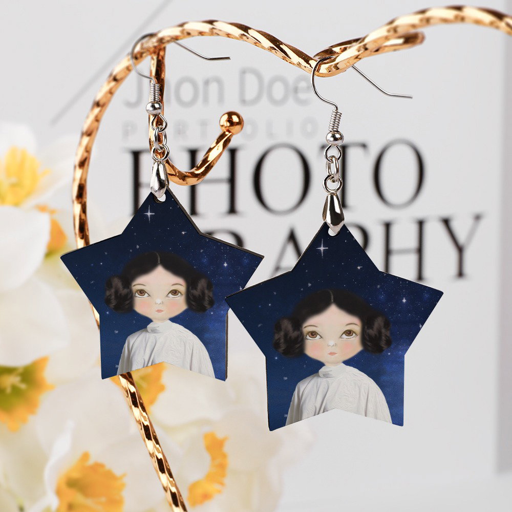 PORTRAIT OF LULU AMONG THE STARS – STAR DROP EARRINGS_1
