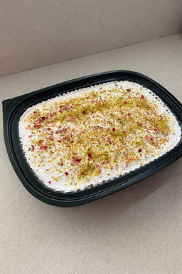 Pistachio Leches