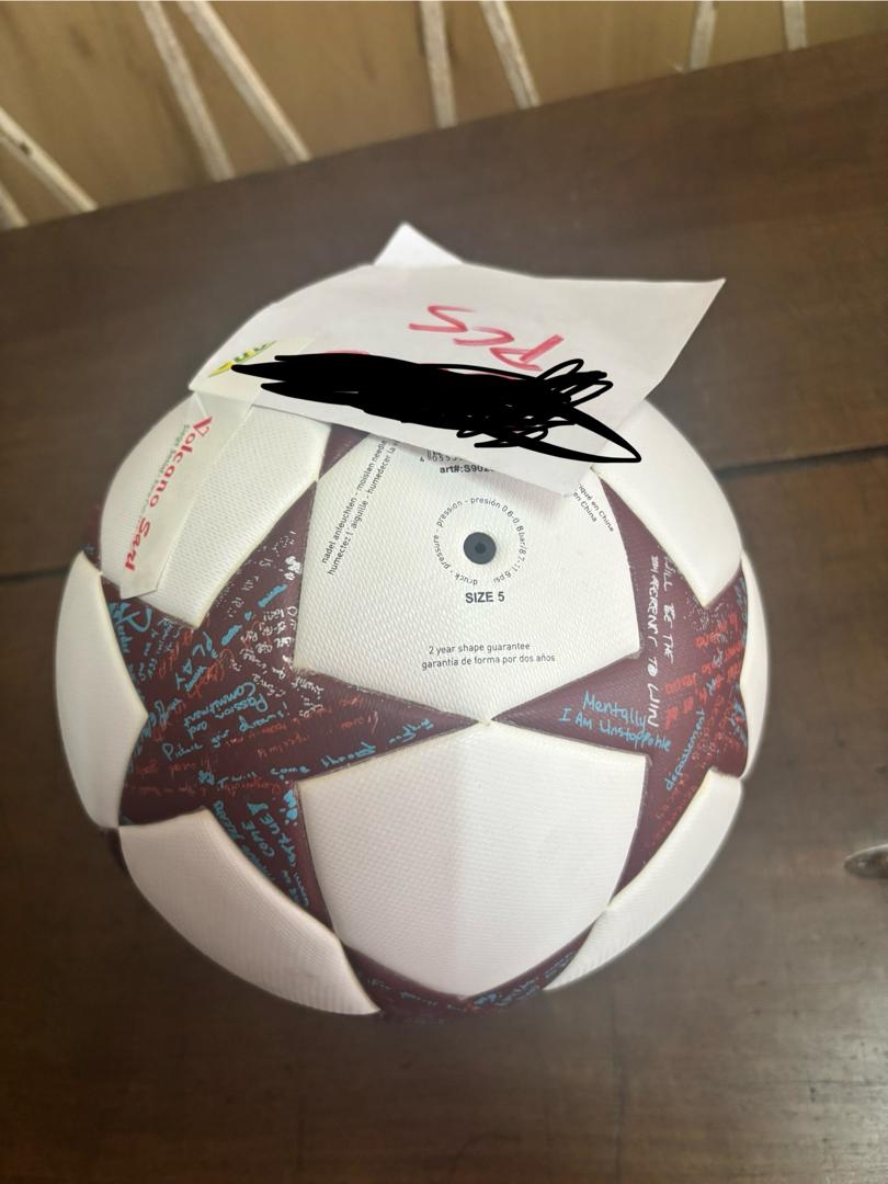 BALLON DE FOOTBALL_0