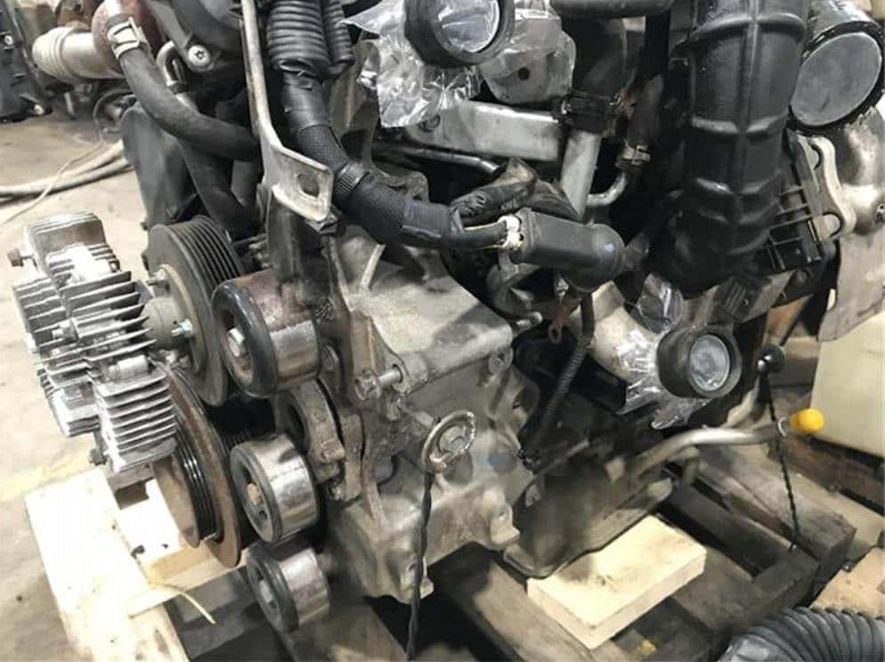 Urvan 2.5 Diesel 2012-2026_2