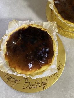 Basque Cheesecake