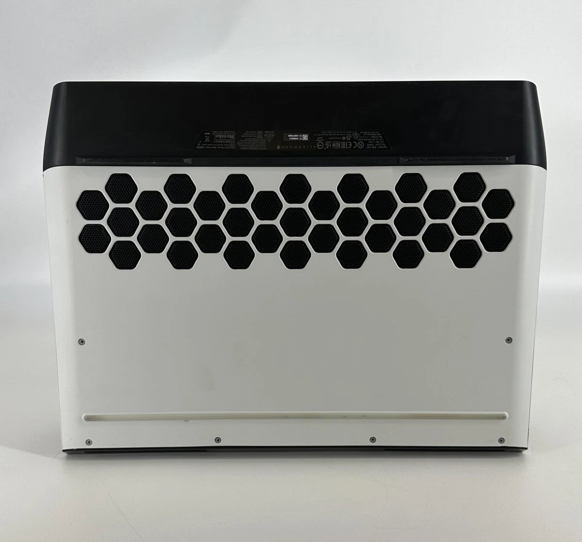 Dell Alienware Area-51m _5