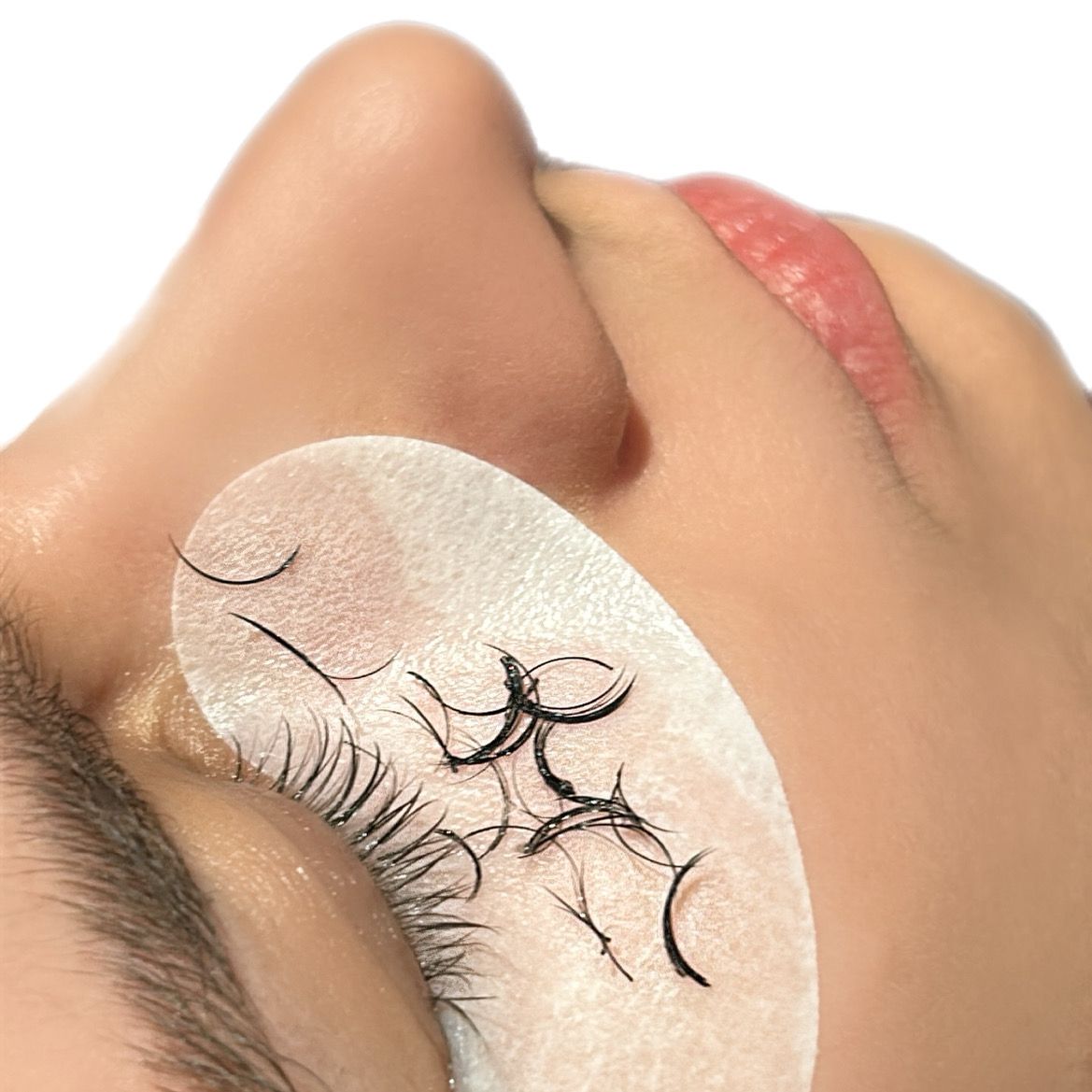 Lashes extensions removal_0