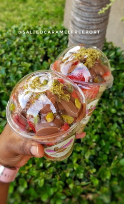 Dubai Chocolate Strawberry Cup