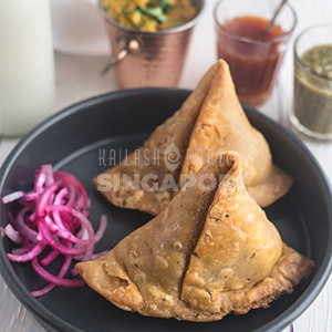 PUNJABI SAMOSA (2 PCS)