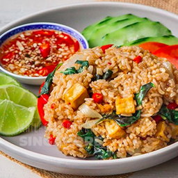 BAMBOO FRIED RICE WITH EXOTIC VEG IN CHILLI BASIL SAUCE