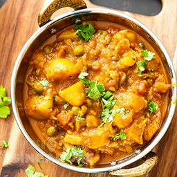 ALOO AAP KI PASAND