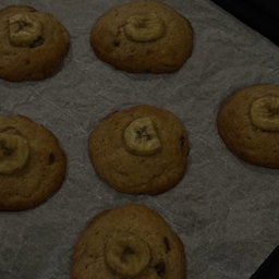 brown butter banana bread chocolate chip cookie (3 pcs)