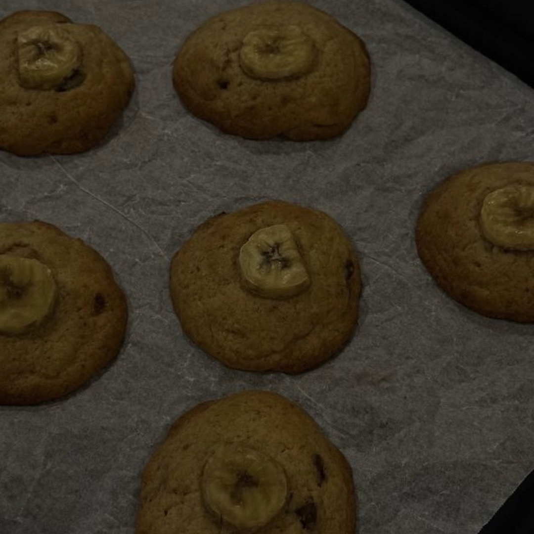 brown butter banana bread chocolate chip cookies (6 pc)