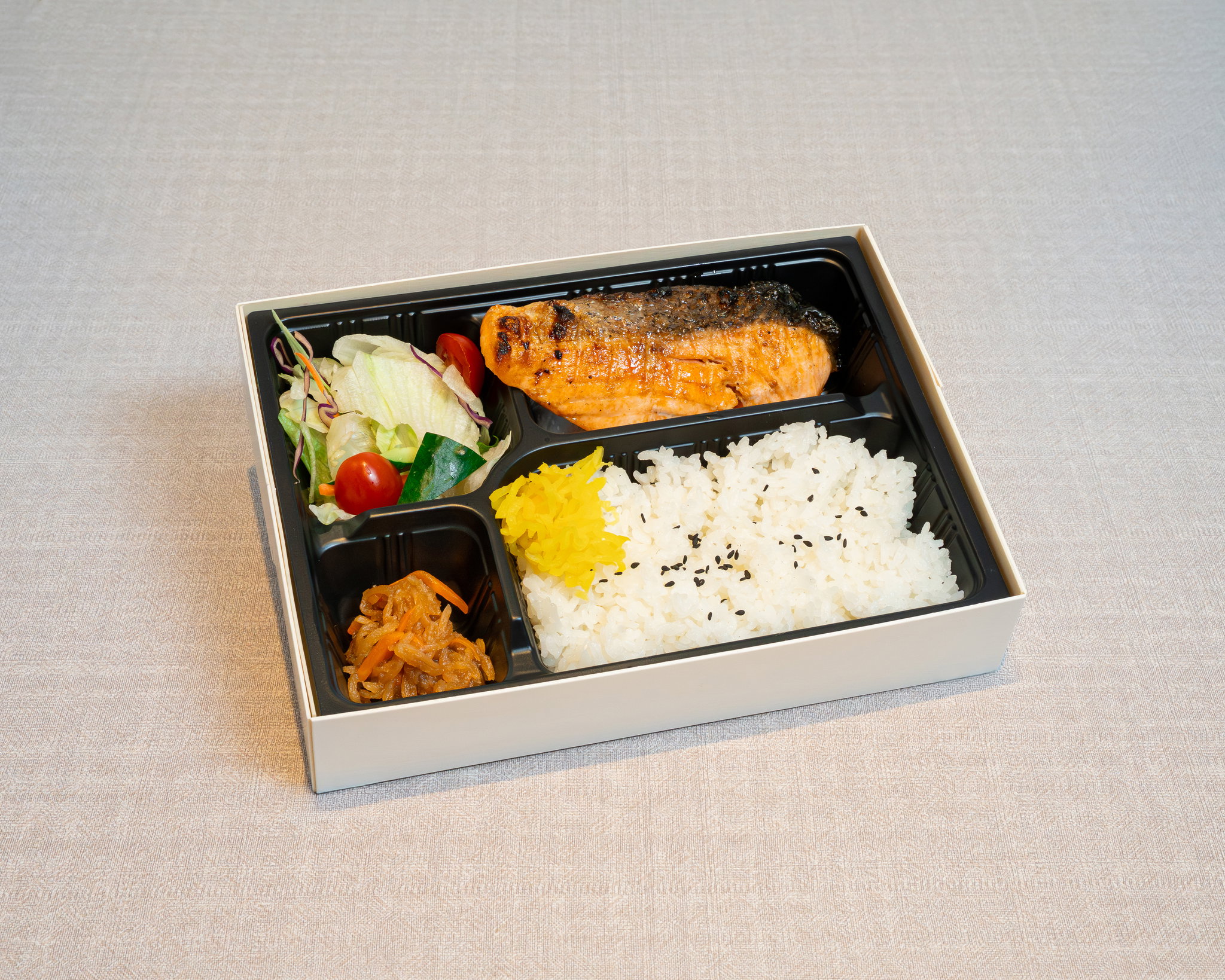 Salmon Teriyaki Bento サーモン照り焼弁当_0