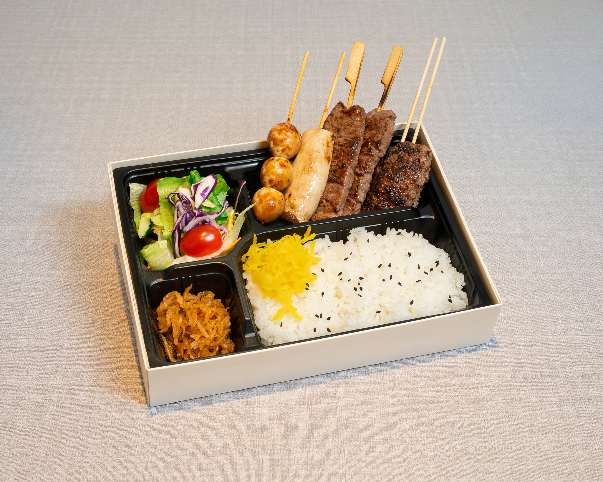 Wagyu Bento B 和牛串焼き弁当_0