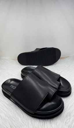 Mules Minimalistes Noires PEDRO 