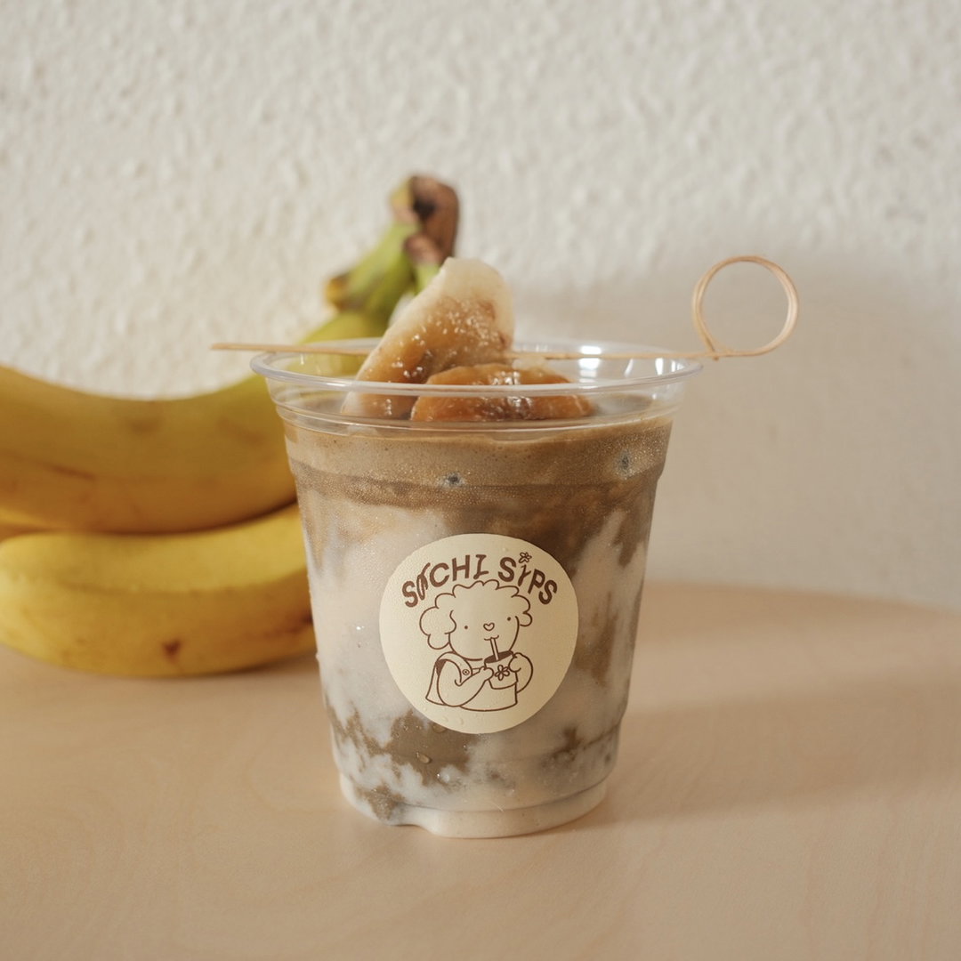 Iced Banana Hojicha Latte