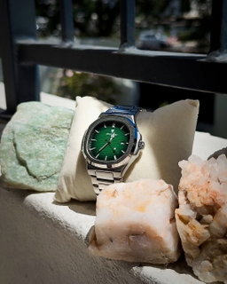 Poedagar Nautilus Green Emerald