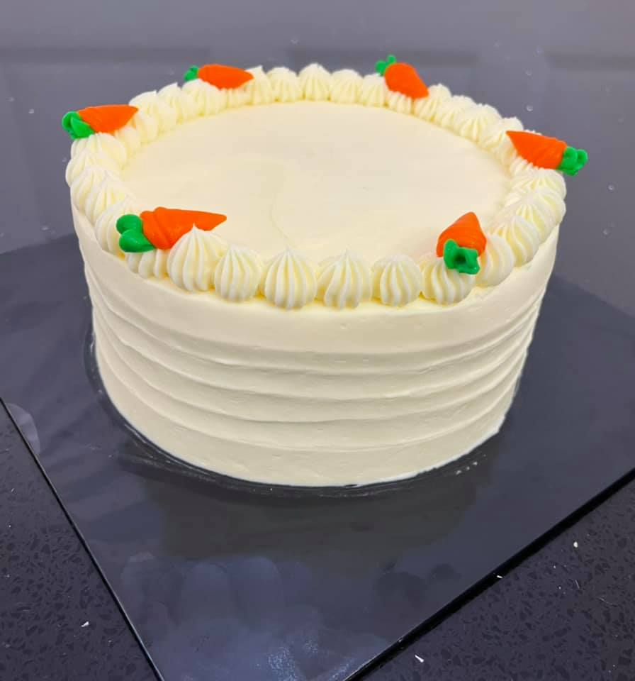 Carrot Cake with Cream Cheese Frosting_0